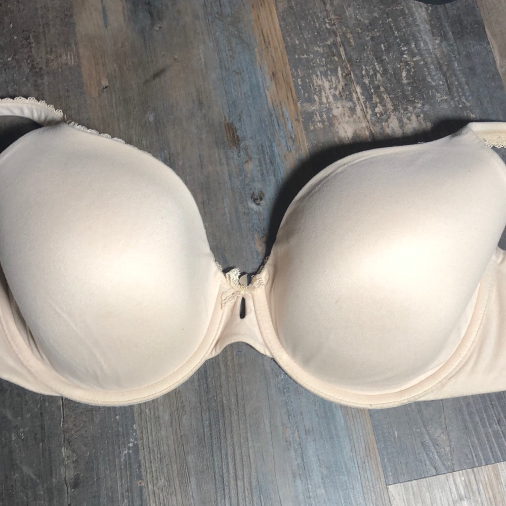 Body by Victoria lined perfect coverage 32DDD